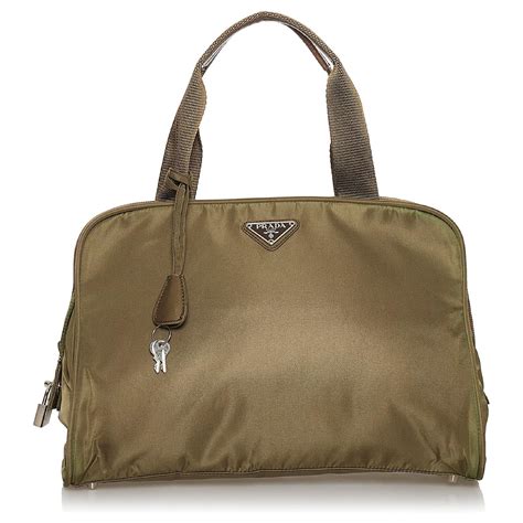 prada dunkelgrün